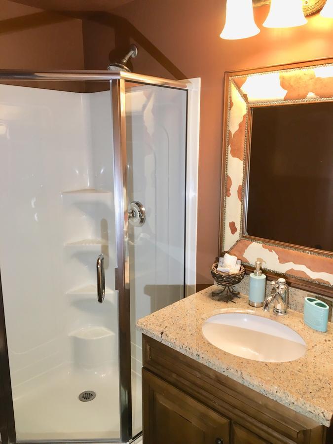 Boyne Mountain Creekside Condo Boyne Falls Экстерьер фото