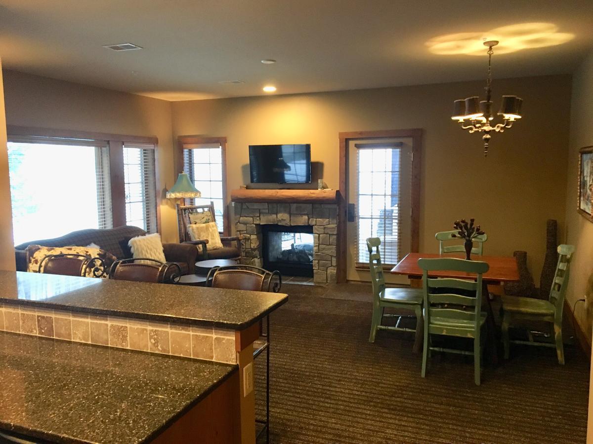 Boyne Mountain Creekside Condo Boyne Falls Экстерьер фото