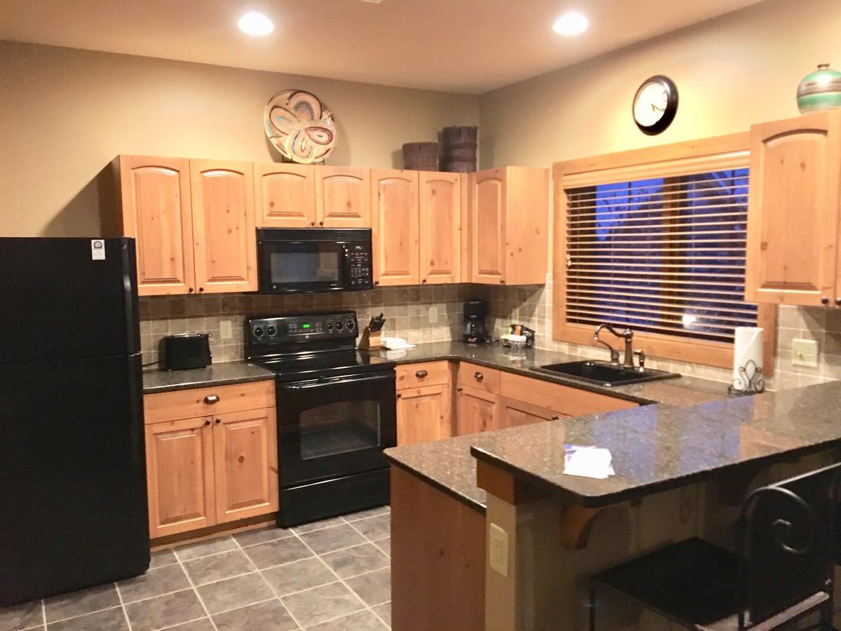 Boyne Mountain Creekside Condo Boyne Falls Экстерьер фото