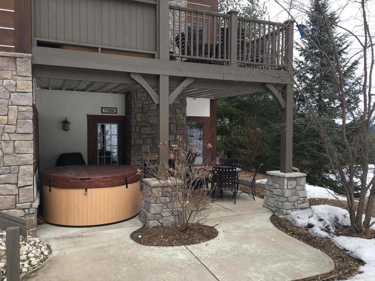 Boyne Mountain Creekside Condo Boyne Falls Экстерьер фото